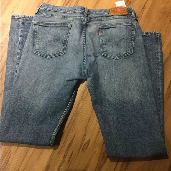Mens Levi’s distressed Jean 33x34 - Picture 3 of 4